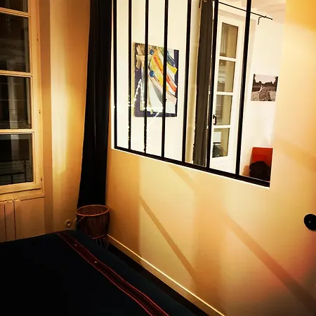 Typical Parisian Stylish One Bedroom *